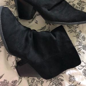 size 9 slouch ankle bootie